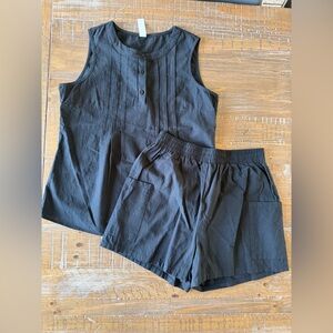 Black Sleeveless Top and Shorts Set Summer Vacation Lightweight